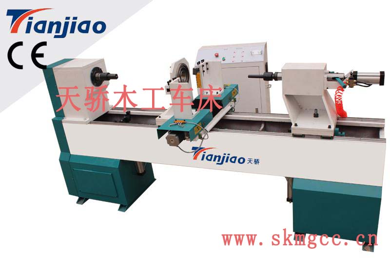 天驕數控生產的木工車床