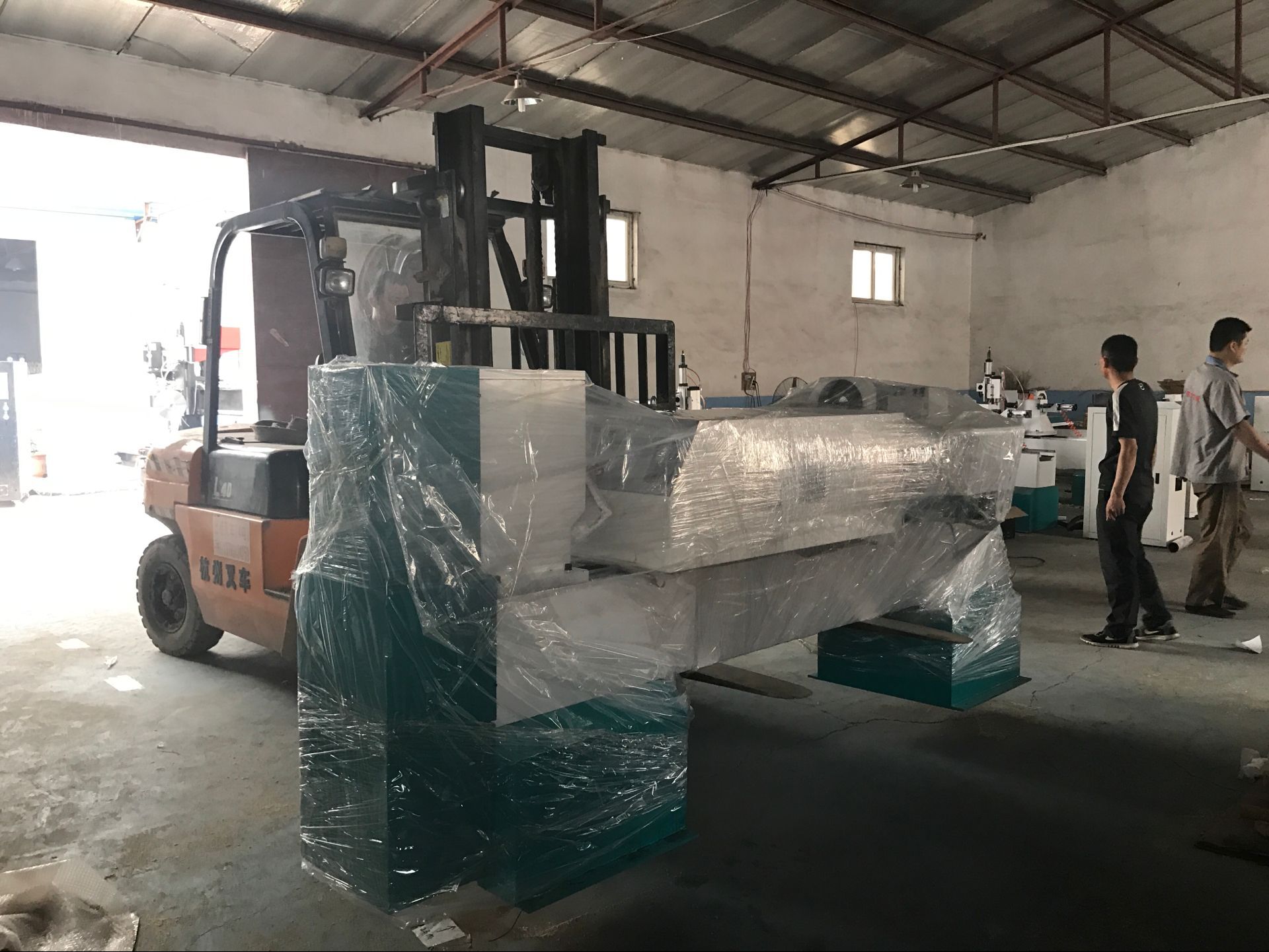 天驕數控木工車床準備發貨 天驕數控木工車床準備發貨